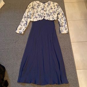 Los Angeles Gal blue dress with crop jacket